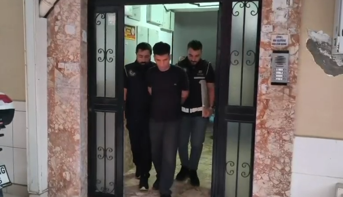 Antalya’da "Sokaklar Güvende" operasyonu! Çirkinler ve Daltonlar bağlantılı 7 şüpheliye baskın