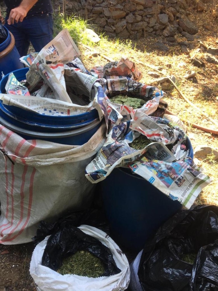 Antalya’da varil dolusu uyuşturucu ele geçirildi 