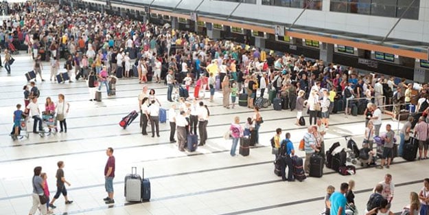 Antalya’da yeni turist rekoru!