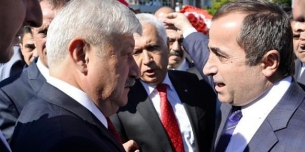 Her yıl aynı olay! Bu kez o da var
