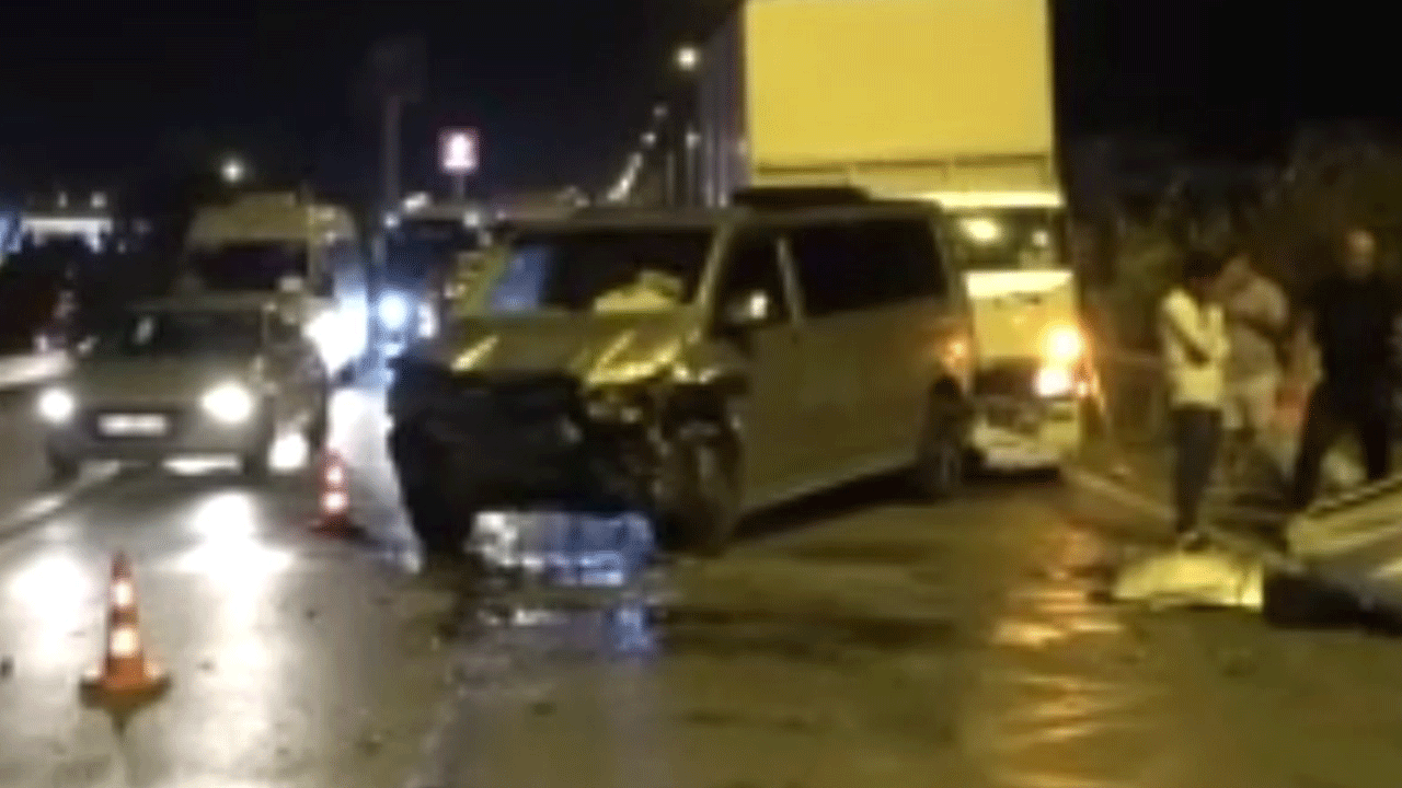 Antalya'da zincirleme kaza! Çok sayıda araç birbirine girdi!