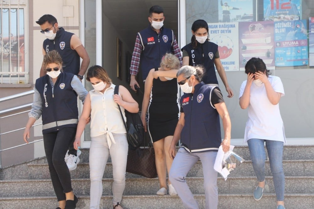 Antalya’da zorla fuhuş yaptırılan 5 kadın kurtarıldı 
