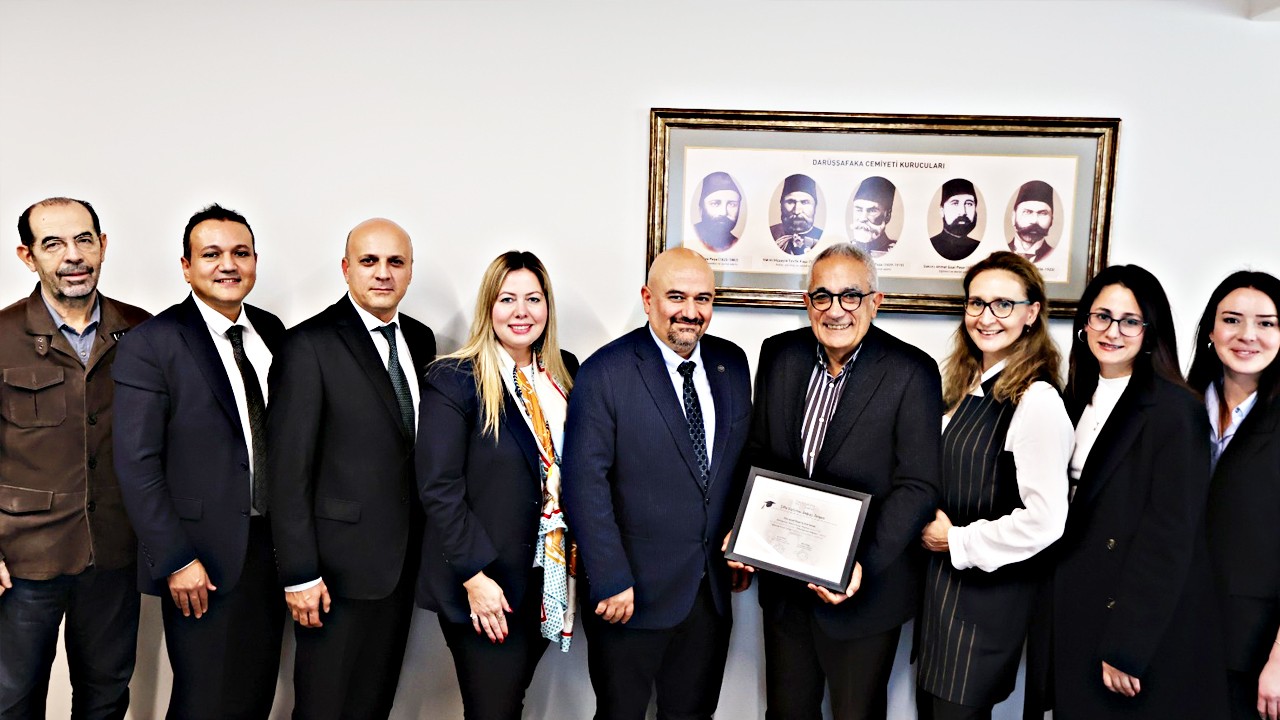 Antalyalı otel grubundan Darüşşafaka’ya anlamlı bağış