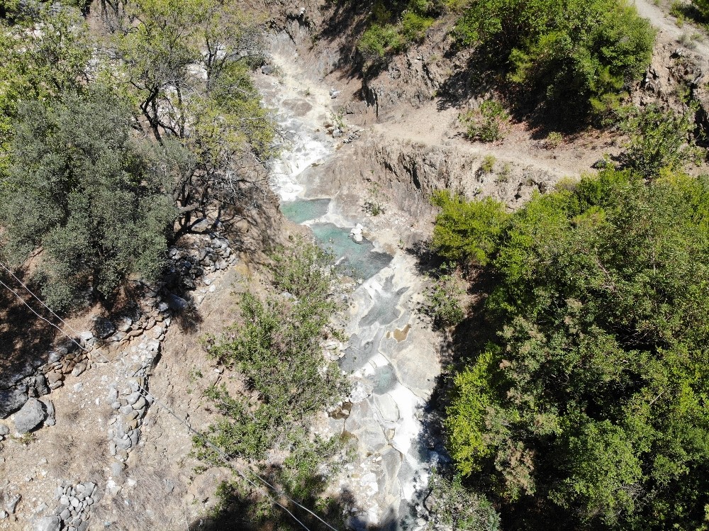 Antalya’nın ilk jeotermal su kaynağı Gazipaşa’da bulundu 