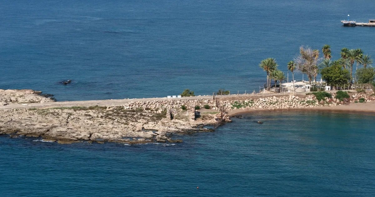 Antalya'nın merkezindeki antik liman Magydos'un tarihi MÖ 4'üncü yüzyıla uzanıyor