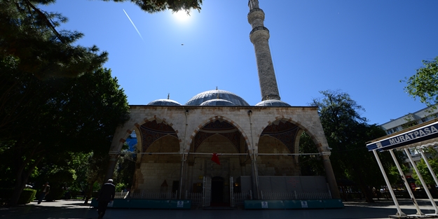 Antalya'nın tarihi simgesi Muratpaşa'da restorasyon başlıyor