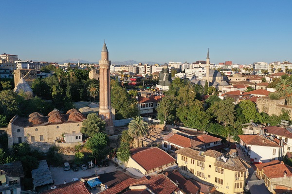 Antalya'nın yaşayan tarihi: Kaleiçi