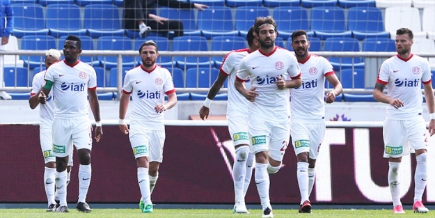 Antalyaspor Avrupa yolunda emin adımlarla