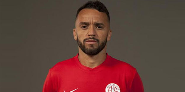 Antalyaspor ayrılığı resmen açıkladı
