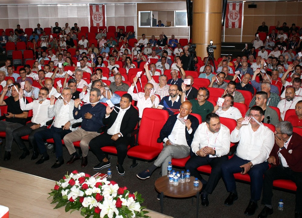 Antalyaspor Kulübü Derneği’nden voleybol takımı için genel kurul kararı 