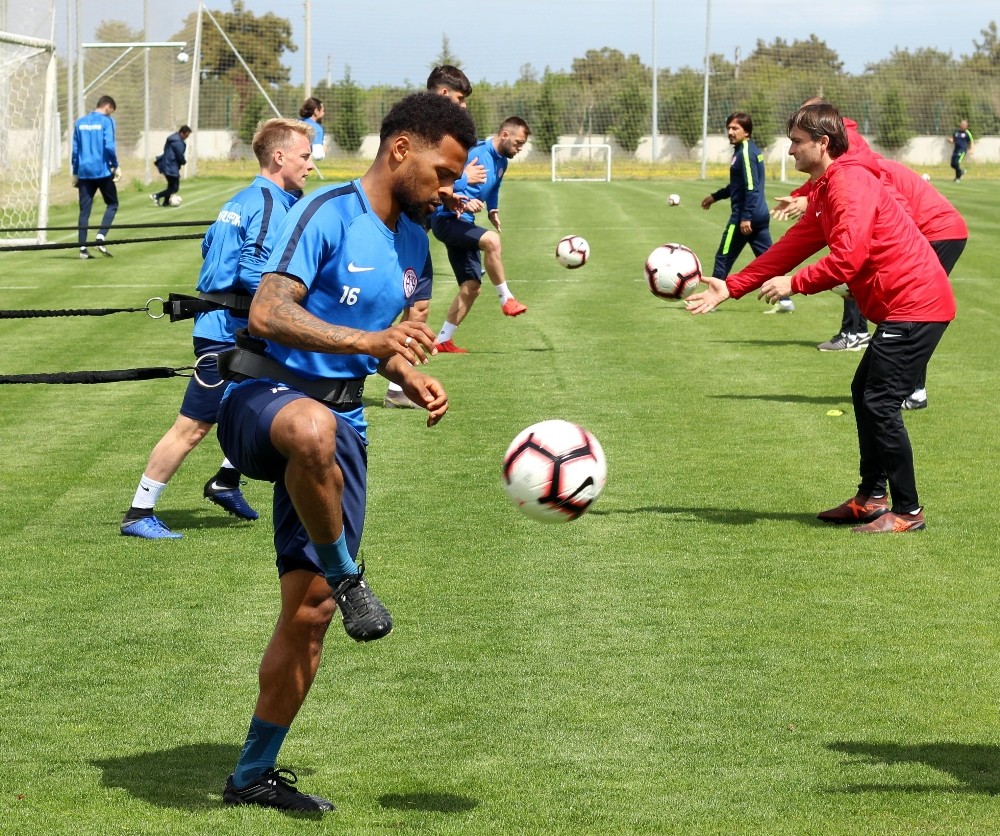 Antalyaspor kuvvet çalıştı 