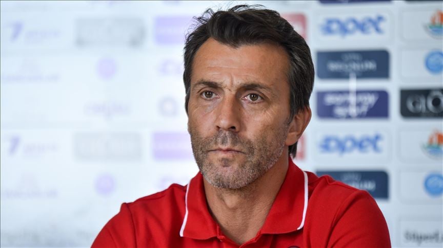 Antalyaspor Teknik Direktörü Korkmaz: VAR sistemindeki hakem hata yapamaz