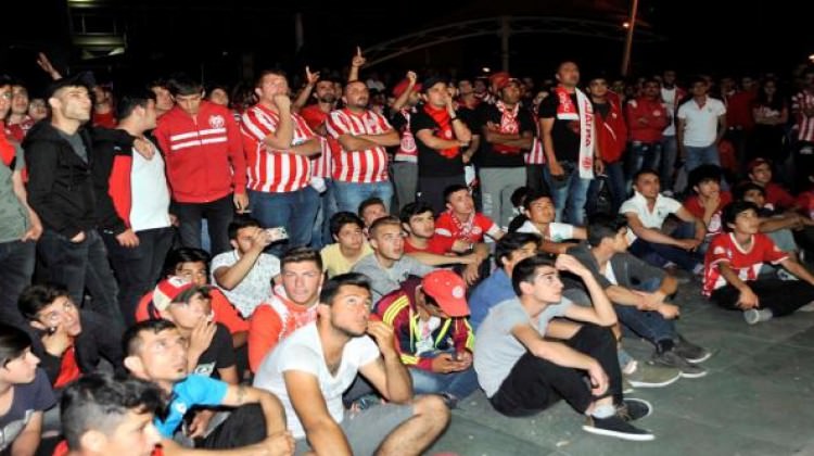 Antalyaspor yıkıldı!