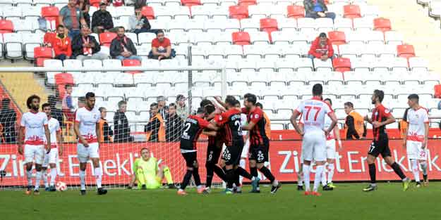 Antalyaspor'a büyük şok! 3. Lig takımına...