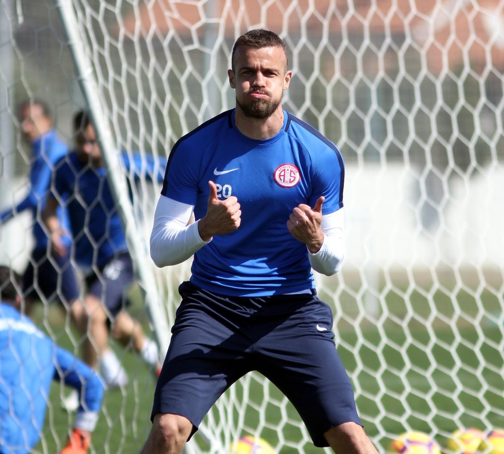 Antalyaspor’da Chico rekor için sahaya çıkacak 