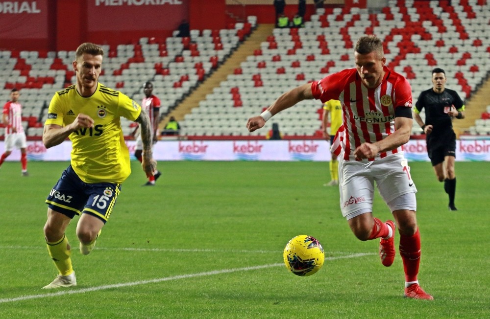 Antalyaspor’da Podolski rüzgarı! 