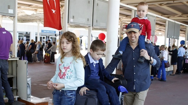 Antalya’ya bir günde 190 uçak inecek