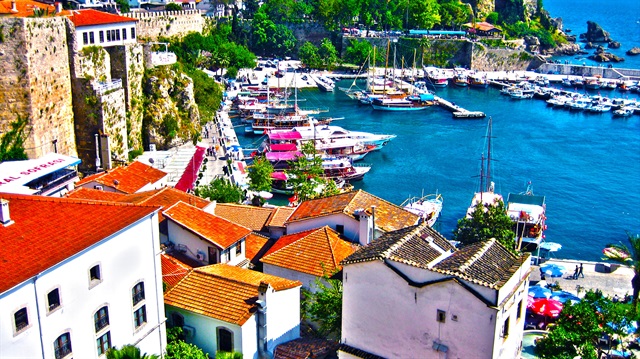 Antalya'ya Ukrayna akını