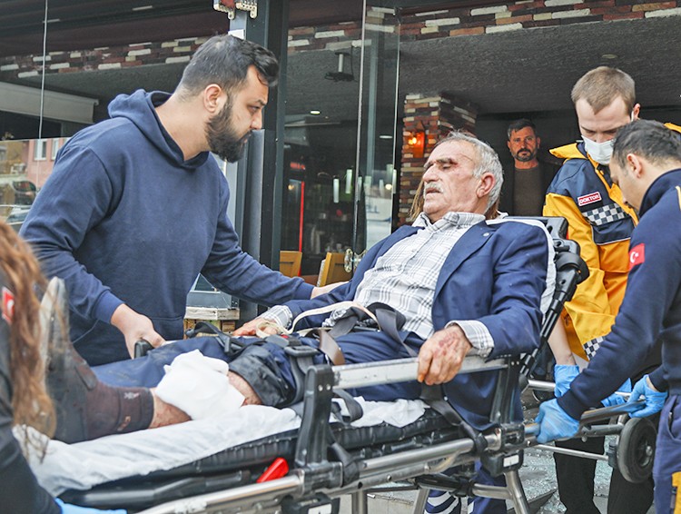 Antalya’yı savaş alanına çeviren onlarca şüpheli adliyede: Ele geçirilen silahlar “yok artık” dedirtti... Sanki savaşa gidiyorlar