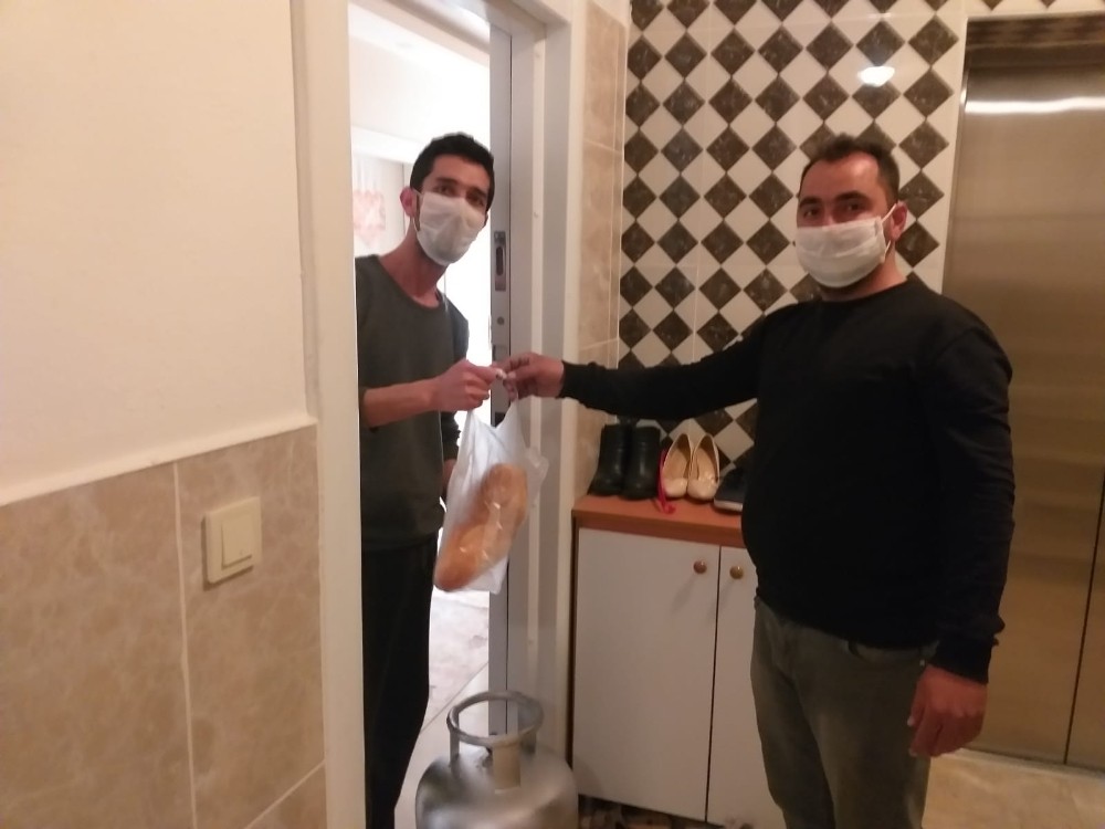 ANTSUDER’dan ilaç ve ekmek desteği 