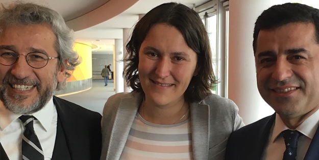 AP Türkiye Raportöründen haddini aşan sözler