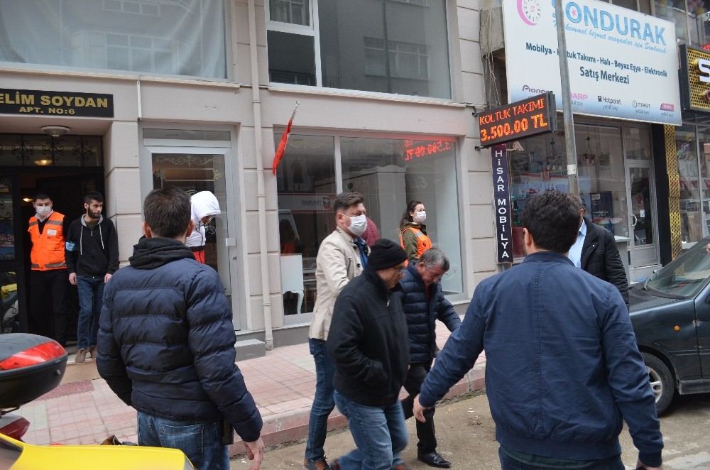 Apartman dairesini kumarhaneye çevirdiler 