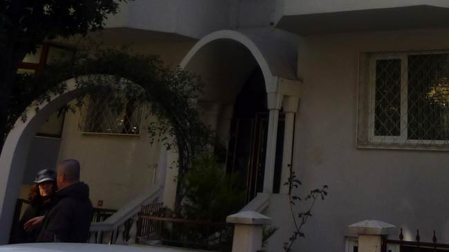 Apartmanda şüpheli hareketliliği