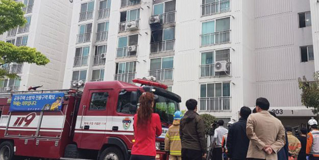 Apartmanda yangın çıkardı, kaçanları bıçaklayarak öldürdü