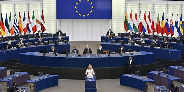 AP'de kriz büyüyor! Gözaltına alınmıştı 'itirafçı' oldu