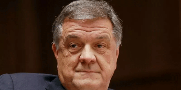 AP'de rüşvet skandalı sürüyor! Kilit isim itirafçı oldu