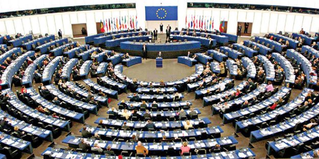 AP’de fitne konferansı