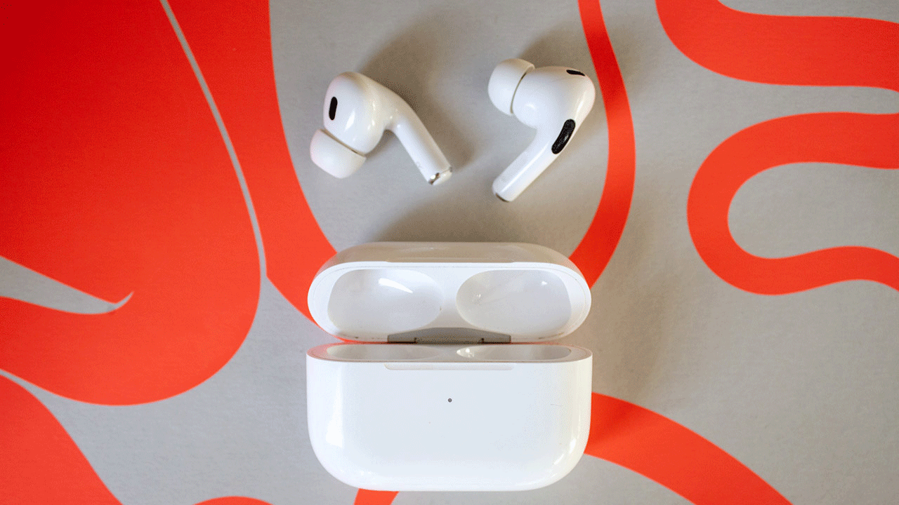 Apple, AirPods'lara canlı çeviri özelliği getiriyor! iOS 19 ile kullanılabilir olacak