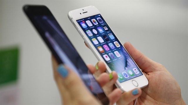 Apple pil sorununu resmi olarak kabul etti