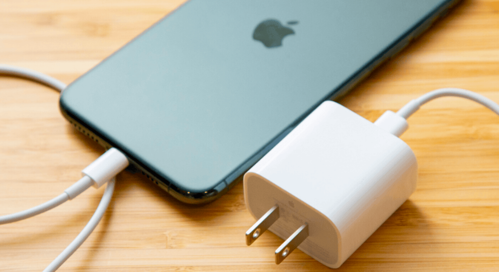 Apple uyardı! Uyurken sakın bunu yapmayın