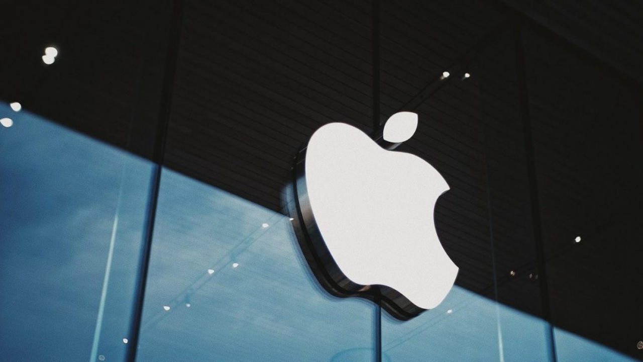 Apple’a İngiltere’de büyük şok!