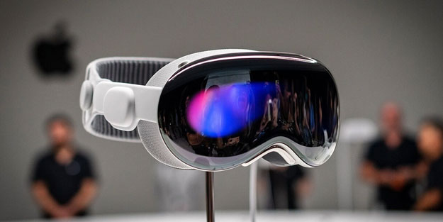 Apple'da hayal kırıklığı! Vision Pro satışları çakıldı