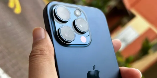 Apple'ın iPhone 15 Pro Max'lere kaç yıl güncelleme sunacağı belli oldu