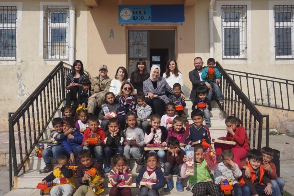 Ar-Ge birimi görevlileri köy okullarını ziyaret etti 