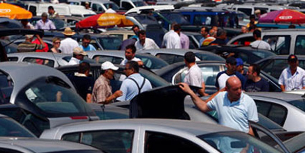 Araba alacaklar dikkat! Rekor düşüş yaşanıyor: İkinci el araba alacaklara müjdeli haber!