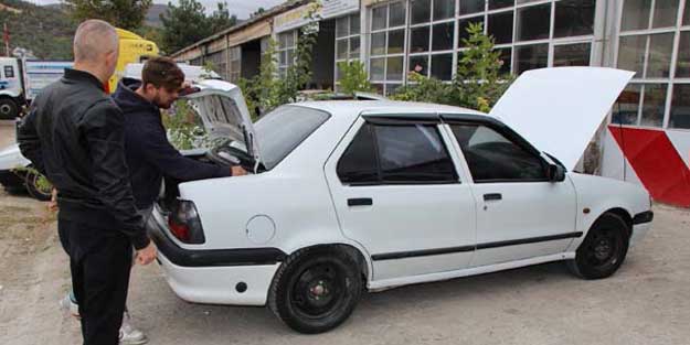 Araba aldı tamirciye gidince hayatının şokunu yaşadı