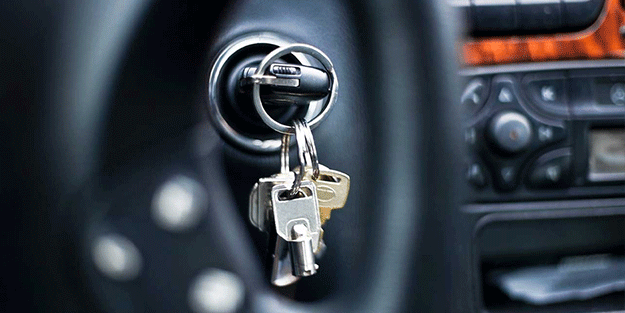 Araba anahtarı yanına başka anahtar takanlar dikkat! Uzmanlar uyardı