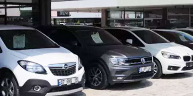 Araba fiyatlarında görülmemiş rakam: Ne yapacağını şaşırdılar! Yeni kararları olay oldu...