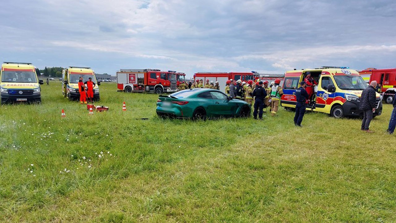Araba yarışı faciayla bitti! 18 kişi yaralandı