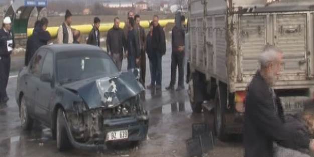 'Arabayı ehliyet mi sürüyor?'