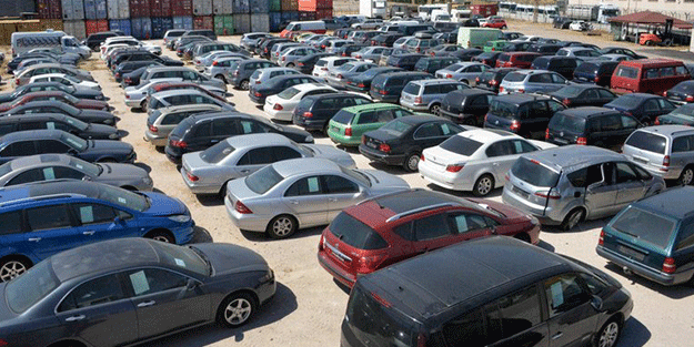 Araç alacaklar dikkat! Piyasanın çok altında satışa çıkarılıyor