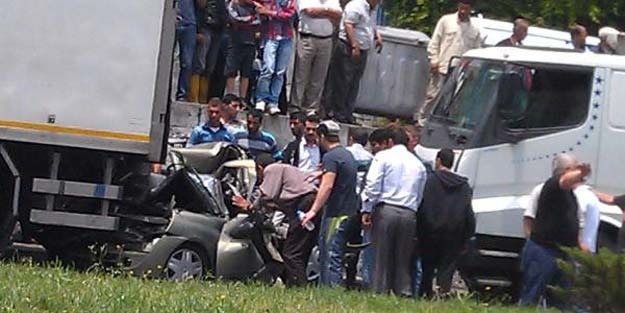 Hava yastığı açılmadı! Araç hurdaya döndü sürücü hayatını kaybetti…