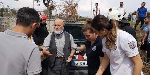 Araç kullanırken baygınlık geçirdi, kaza yaptığını ambulansta öğrendi!