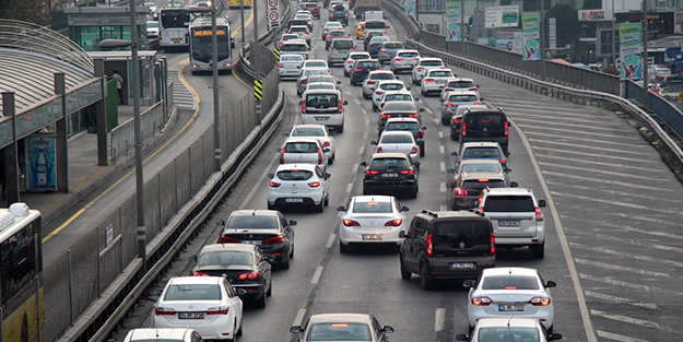 Araç sahipleri dikkat! Hemen yaptırın yoksa her an 30 bin liranızdan olabilirsiniz