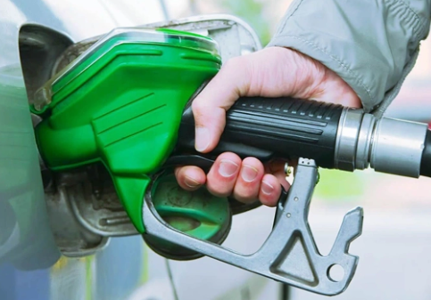 Araç sahipleri pişman olmamak için bu tarihe dikkat! Akaryakıt fiyatlarına çok büyük zam geliyor