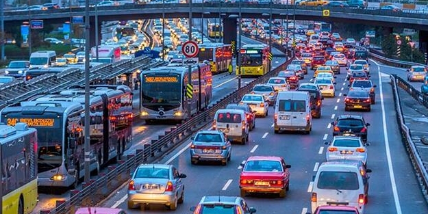 Araç sahiplerine kötü haber! Zam geliyor